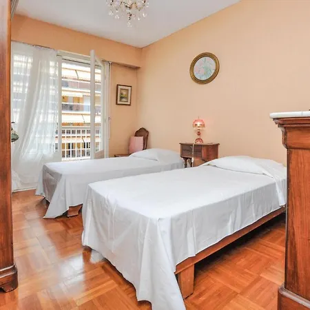 2 Bedroom Stunning In