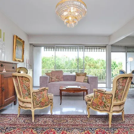 Appartement 2 Bedroom Stunning In Menton