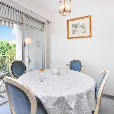 2 Bedroom Stunning In Appartement *