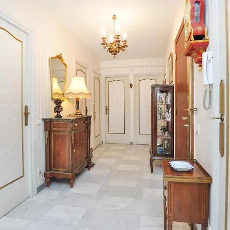 2 Bedroom Stunning In Appartement *