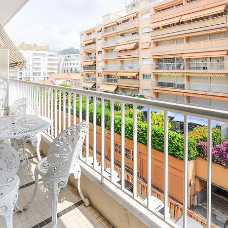 2 Bedroom Stunning In Mentona